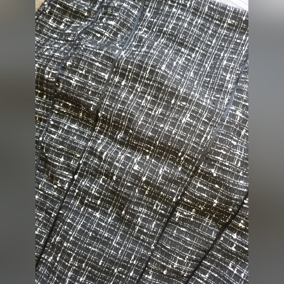 Insight Tweed Pencil Skirt - Picture 2 of 5